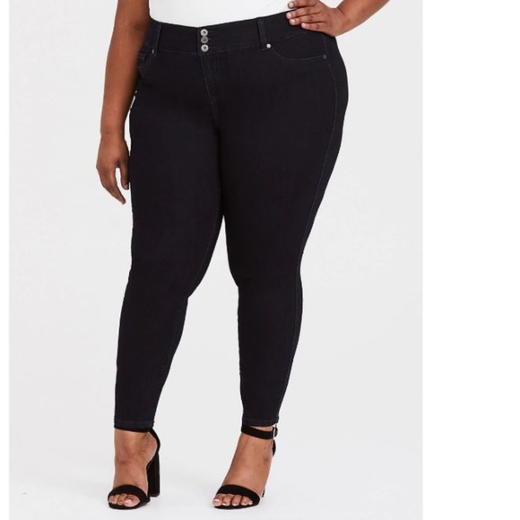 torrid Denim - TORRID - Dark Wash Jeggings - Size 22